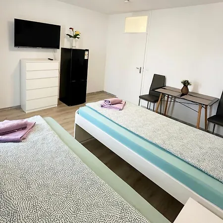 Wohnen Auf Zeit Mit Aussicht Διαμέρισμα