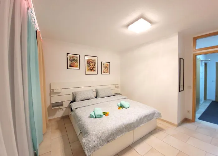 Wohnen Auf Zeit Mit Aussicht Διαμέρισμα