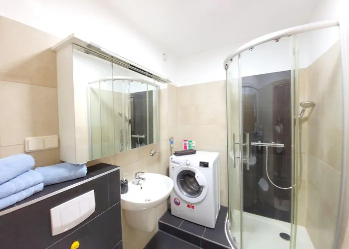 Διαμέρισμα Wohnen Auf Zeit Mit Aussicht *